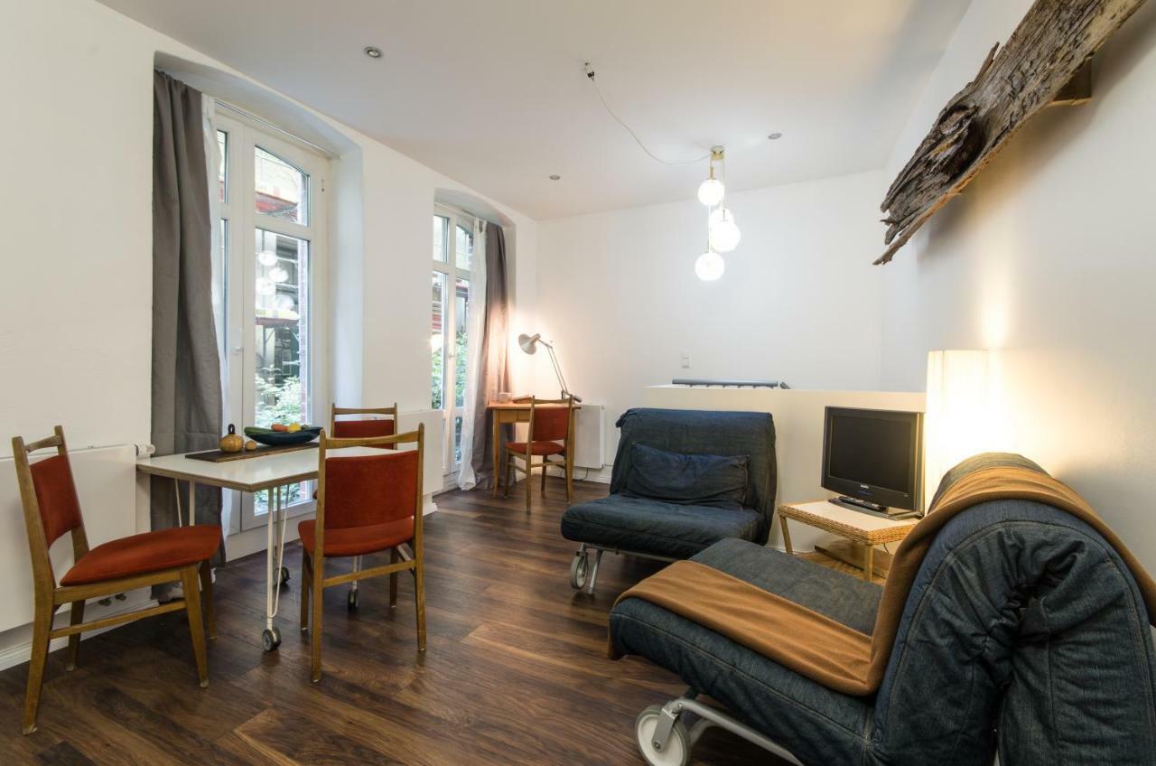 Quiet Courtyard Apartment Berlin